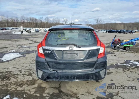 2014 Honda Fit Ex z USA, uszkodzony, nr VIN 3HGGK5H8XFM745880